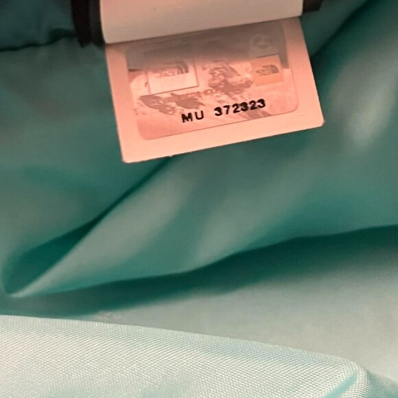 The North Face Women's Aqua Quilted Vest - Picture 15 of 15